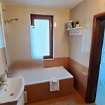 Дом отдыха Very Cozy And Comfort House In Location *