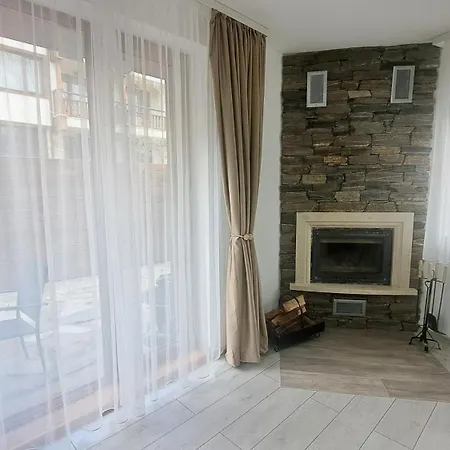 Very Cozy And Comfort House In Location Дом отдыха