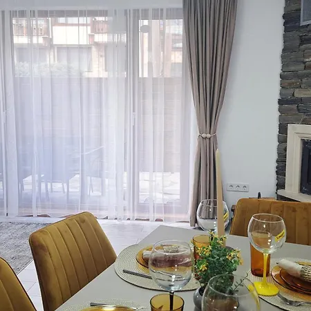 Very Cozy And Comfort House In Location * Банско