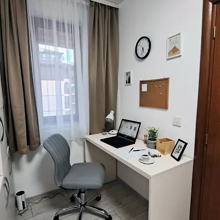 Very Cozy And Comfort House In Location *