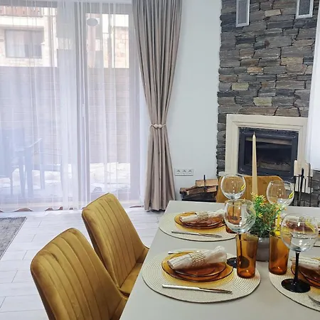 Very Cozy And Comfort House In Location בית נופש בנסקו