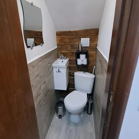 Дом отдыха Very Cozy And Comfort House In Location