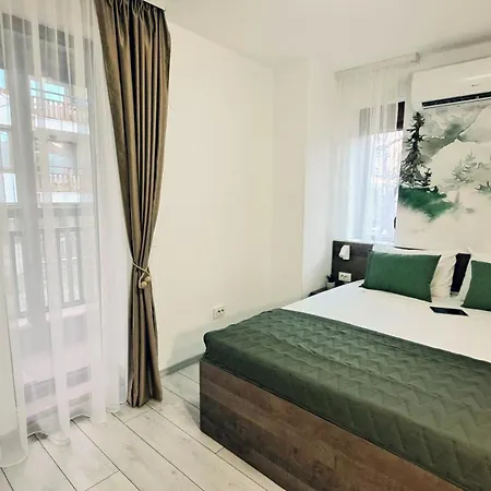 Very Cozy And Comfort House In Location