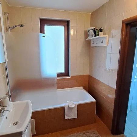 Дом отдыха Very Cozy And Comfort House In Location *