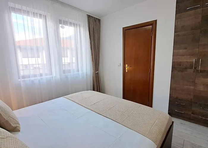 Very Cozy And Comfort House In Location Сasa de vacaciones