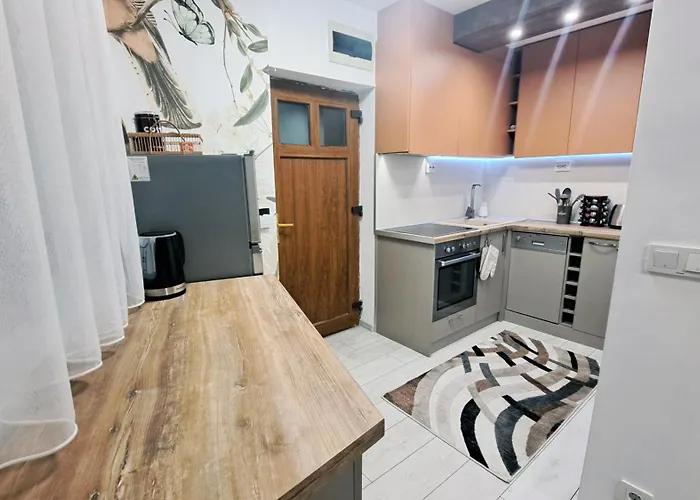 Very Cozy And Comfort House In Location